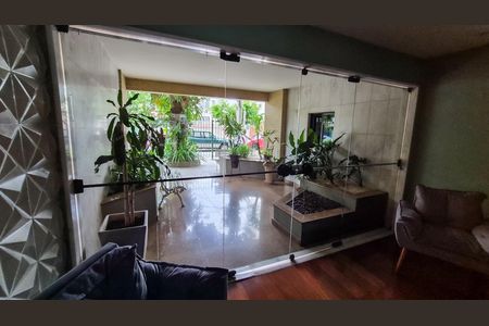 Apartamento para alugar com 660m², 4 quartos e 2 vagas Apartamento para alugar com 660m², 4 quartos e 2 vagasHall de entrada