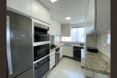 Apartamento à venda com 42m², 2 quartos e 1 vaga Apartamento à venda com 42m², 2 quartos e 1 vagaCozinha