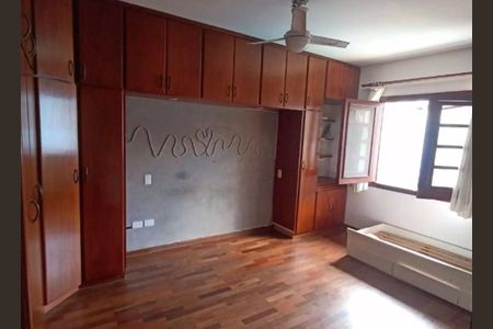 Quarto de casa de condomínio para alugar com 3 quartos, 340m² em Jardim Belizário, Cotia