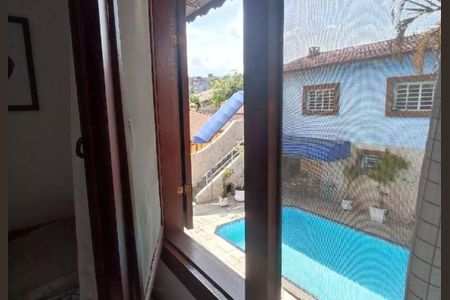 Casa de condomínio para alugar com 340m², 3 quartos e 4 vagas Casa de condomínio para alugar com 340m², 3 quartos e 4 vagasÁrea externa