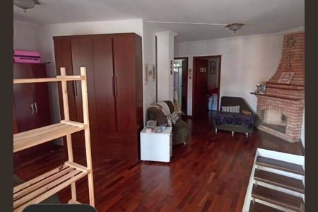 Casa de condomínio para alugar com 340m², 3 quartos e 4 vagas Casa de condomínio para alugar com 340m², 3 quartos e 4 vagasQuarto