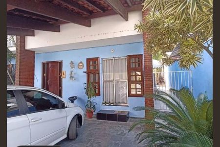 Casa de condomínio para alugar com 340m², 3 quartos e 4 vagas Casa de condomínio para alugar com 340m², 3 quartos e 4 vagasGaragem