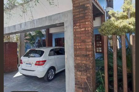 Casa de condomínio para alugar com 340m², 3 quartos e 4 vagas Casa de condomínio para alugar com 340m², 3 quartos e 4 vagasGaragem