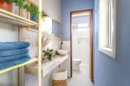 Banheiro de casa para alugar com 1 quarto, 30m² em Campeche, Florianópolis