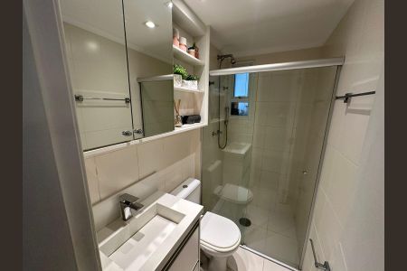 Apartamento à venda com 66m², 3 quartos e 2 vagas Apartamento à venda com 66m², 3 quartos e 2 vagasBanheiro