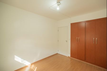 Apartamento à venda com 96m², 3 quartos e sem vaga Apartamento à venda com 96m², 3 quartos e sem vagaQuarto 2