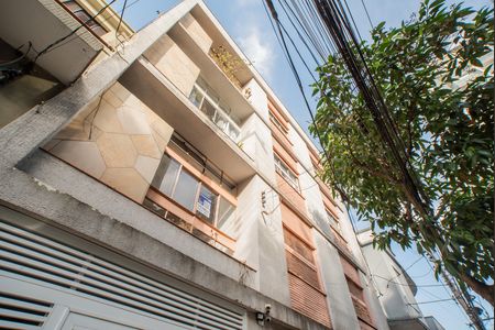 Apartamento à venda com 96m², 3 quartos e sem vaga Apartamento à venda com 96m², 3 quartos e sem vagaFachada