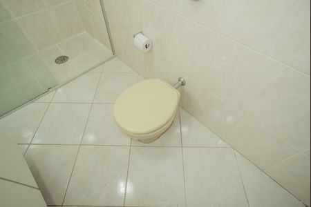 Apartamento à venda com 96m², 3 quartos e sem vaga Apartamento à venda com 96m², 3 quartos e sem vagaBanheiro
