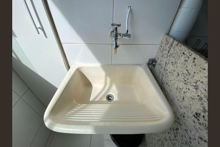 Apartamento à venda com 40m², 2 quartos e 1 vaga Apartamento à venda com 40m², 2 quartos e 1 vagaÁrea de Serviço