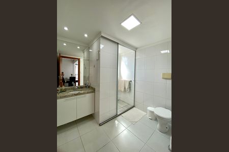 Apartamento à venda com 40m², 2 quartos e 1 vaga Apartamento à venda com 40m², 2 quartos e 1 vagaBanheiro