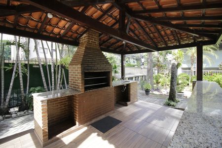 Apartamento para alugar com 82m², 3 quartos e 1 vagaÁrea comum - Churrasqueira