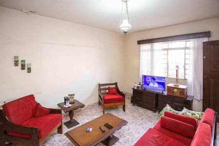 Casa à venda com 121m², 3 quartos e 2 vagasSala