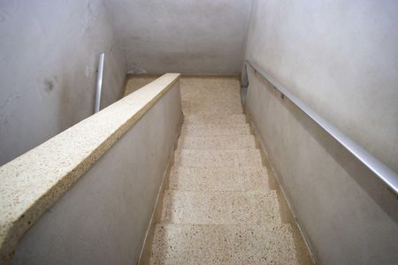 Casa à venda com 121m², 3 quartos e 2 vagasEscada