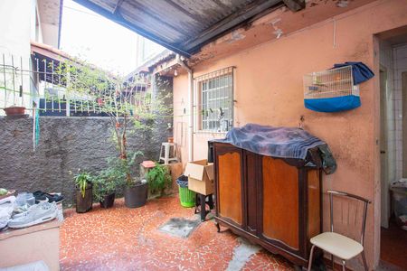Casa à venda com 121m², 3 quartos e 2 vagasQuintal