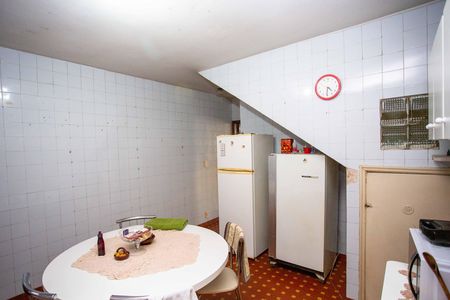 Casa à venda com 121m², 3 quartos e 2 vagasCozinha