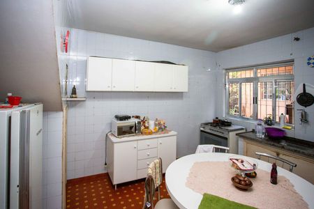 Casa à venda com 121m², 3 quartos e 2 vagasCozinha