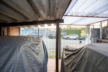 Casa à venda com 121m², 3 quartos e 2 vagasGaragem