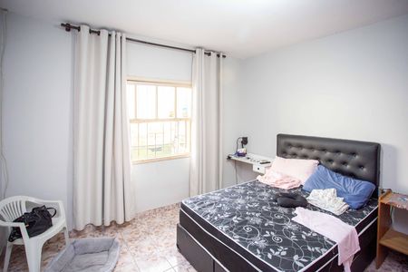 Casa à venda com 121m², 3 quartos e 2 vagasQuarto 2