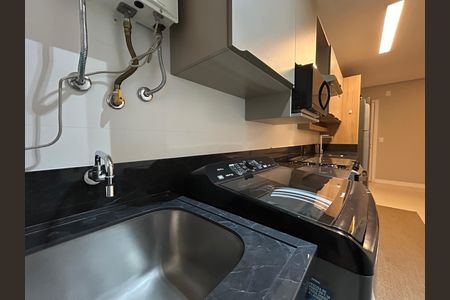 Apartamento para alugar com 71m², 2 quartos e 1 vaga Apartamento para alugar com 71m², 2 quartos e 1 vagaÁrea de Serviço