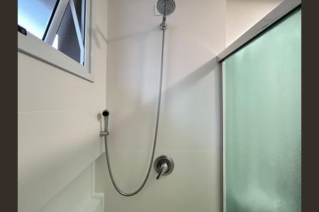 Apartamento para alugar com 71m², 2 quartos e 1 vaga Apartamento para alugar com 71m², 2 quartos e 1 vagaBanheiro suíte