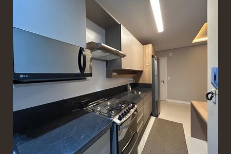 Apartamento para alugar com 71m², 2 quartos e 1 vaga Apartamento para alugar com 71m², 2 quartos e 1 vagaCozinha