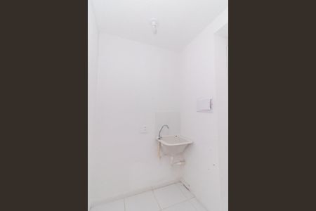 Apartamento para alugar com 33m², 2 quartos e sem vaga Apartamento para alugar com 33m², 2 quartos e sem vagaÁrea de Serviço