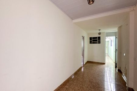 Casa para alugar com 120m², 3 quartos e 3 vagasQuintal