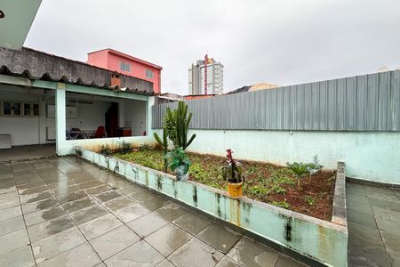 Casa para alugar com 120m², 3 quartos e 3 vagasQuintal