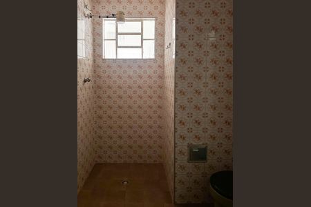 Casa para alugar com 120m², 3 quartos e 3 vagasBanheiro Social