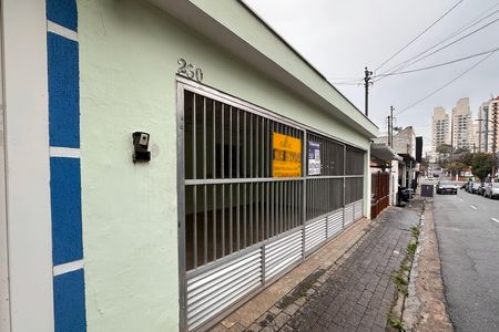 Casa para alugar com 120m², 3 quartos e 3 vagasFachada