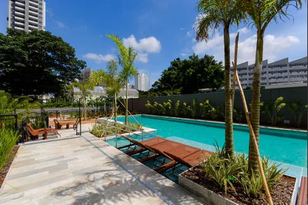 Apartamento à venda com 89m², 2 quartos e 2 vagas Apartamento à venda com 89m², 2 quartos e 2 vagasÁrea comum - Piscina
