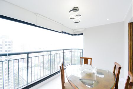 Apartamento à venda com 89m², 2 quartos e 2 vagasVaranda da Sala