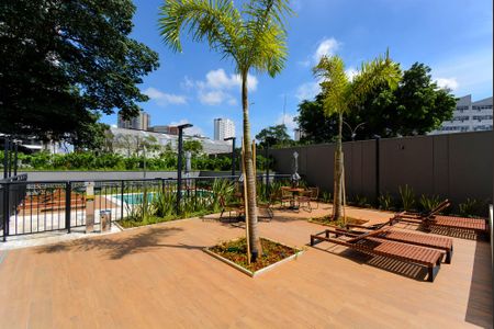 Apartamento à venda com 89m², 2 quartos e 2 vagas Apartamento à venda com 89m², 2 quartos e 2 vagasÁrea comum - Piscina