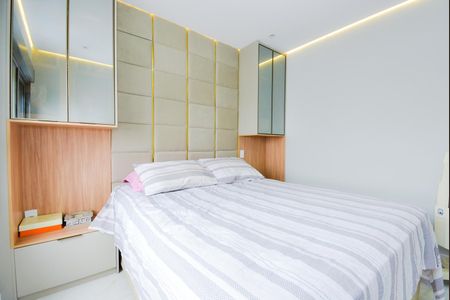 Apartamento à venda com 89m², 2 quartos e 2 vagasQuarto 2 - Suíte