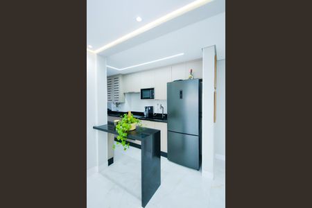 Apartamento à venda com 89m², 2 quartos e 2 vagasCozinha