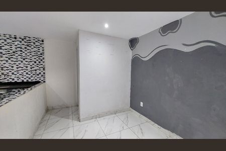 Sala de casa para alugar com 1 quarto, 60m² em Centro, Nova Iguaçu
