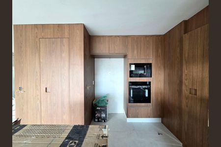 Cozinha de apartamento para alugar com 3 quartos, 150m² em Indianópolis, São Paulo