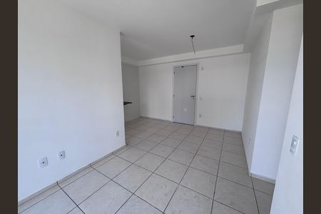 Sala de apartamento à venda com 2 quartos, 52m² em Barra Olímpica, Rio de Janeiro