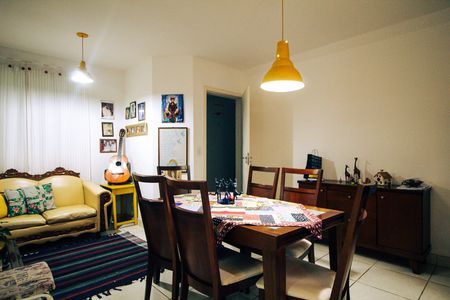 Apartamento à venda com 55m², 2 quartos e 1 vaga