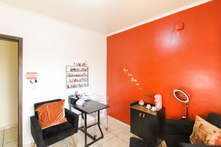 Casa à venda com 260m², 6 quartos e 3 vagas Casa à venda com 260m², 6 quartos e 3 vagasQuarto 2