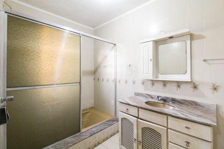 Casa à venda com 260m², 6 quartos e 3 vagas Casa à venda com 260m², 6 quartos e 3 vagasBanheiro da Suíte