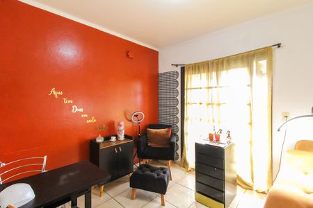 Casa à venda com 260m², 6 quartos e 3 vagas Casa à venda com 260m², 6 quartos e 3 vagasQuarto 2