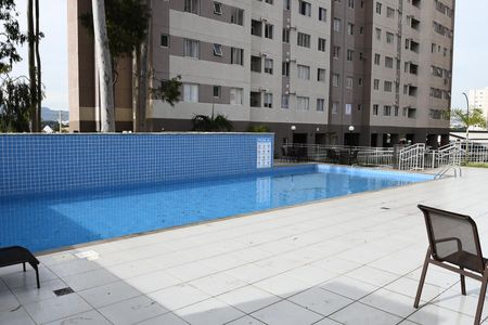 Apartamento para alugar com 45m², 2 quartos e 1 vagaÁrea comum - Piscina