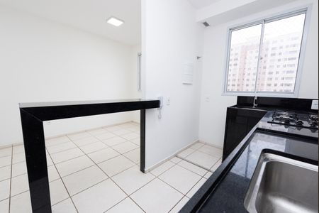 Apartamento para alugar com 45m², 2 quartos e 1 vagaCozinha e Área de Serviço