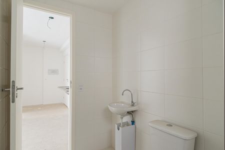 Apartamento à venda com 35m², 2 quartos e sem vaga Apartamento à venda com 35m², 2 quartos e sem vagaBanheiro