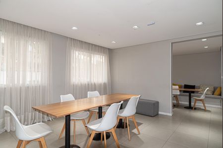Apartamento à venda com 35m², 2 quartos e sem vaga Apartamento à venda com 35m², 2 quartos e sem vagaÁrea comum - Salão de festas