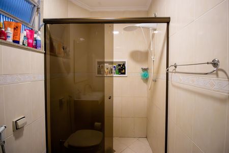 Apartamento à venda com 76m², 2 quartos e 1 vaga Apartamento à venda com 76m², 2 quartos e 1 vagaBanheiro
