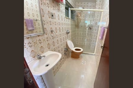 Apartamento para alugar com 71m², 2 quartos e 1 vaga Apartamento para alugar com 71m², 2 quartos e 1 vagaBanheiro