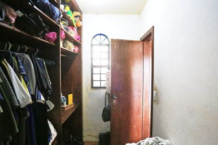 Casa para alugar com 168m², 3 quartos e 4 vagasCloset da suíte