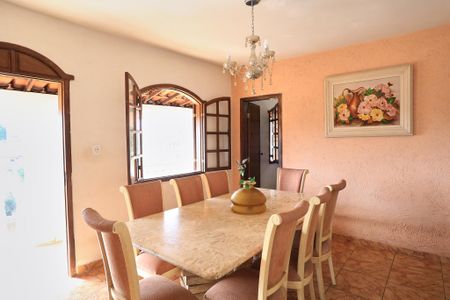 Casa para alugar com 168m², 3 quartos e 4 vagasSala de Jantar